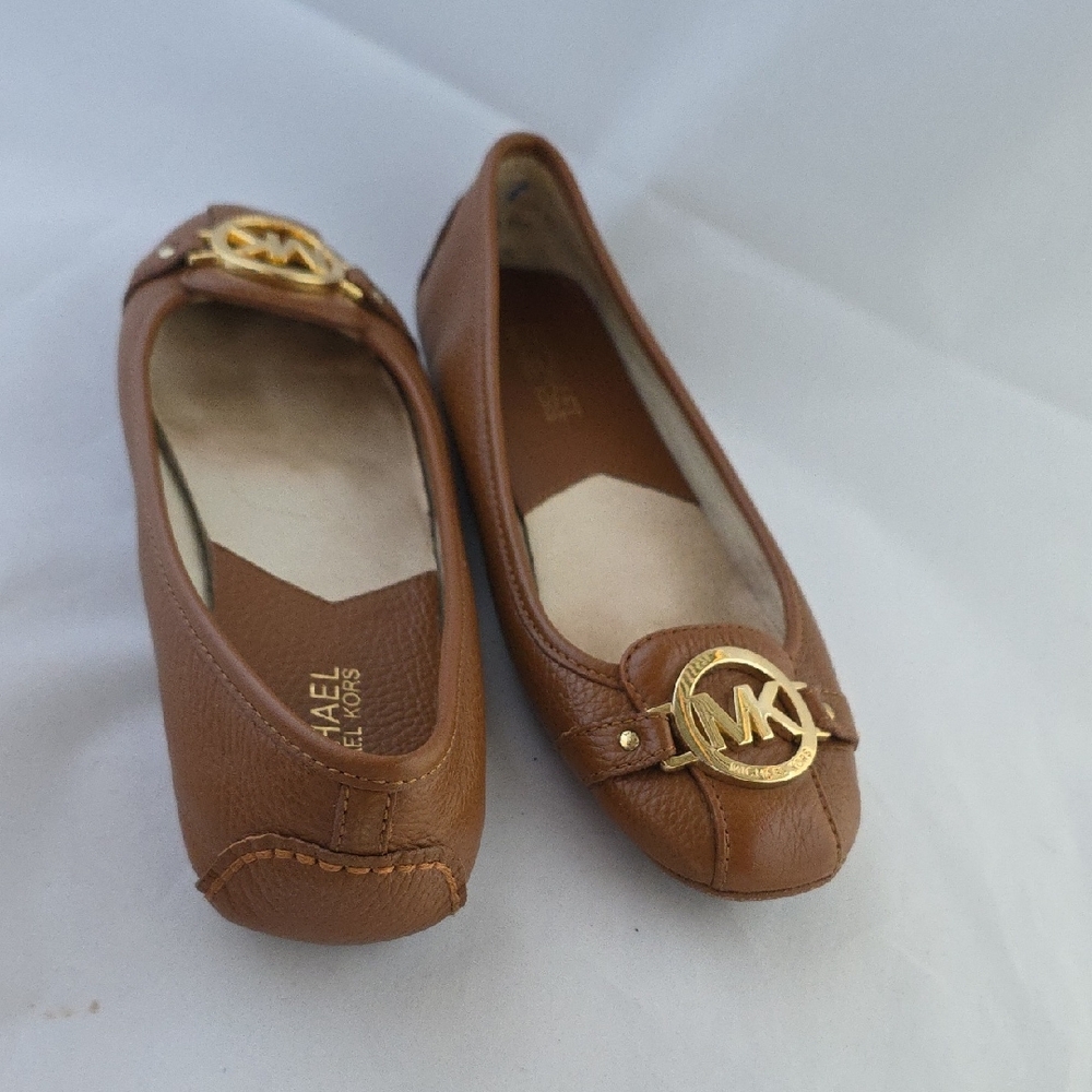 Michael Kors Tan Leather Loafers with Gold Accent